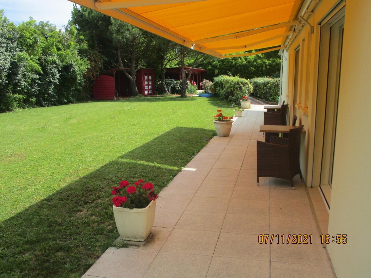 Bed and Breakfast Locatlantique Aytré Exterior foto